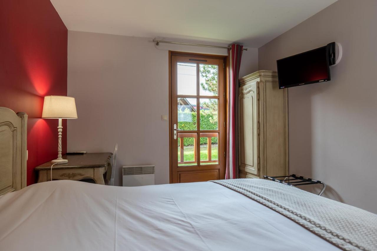 Village Hotel
