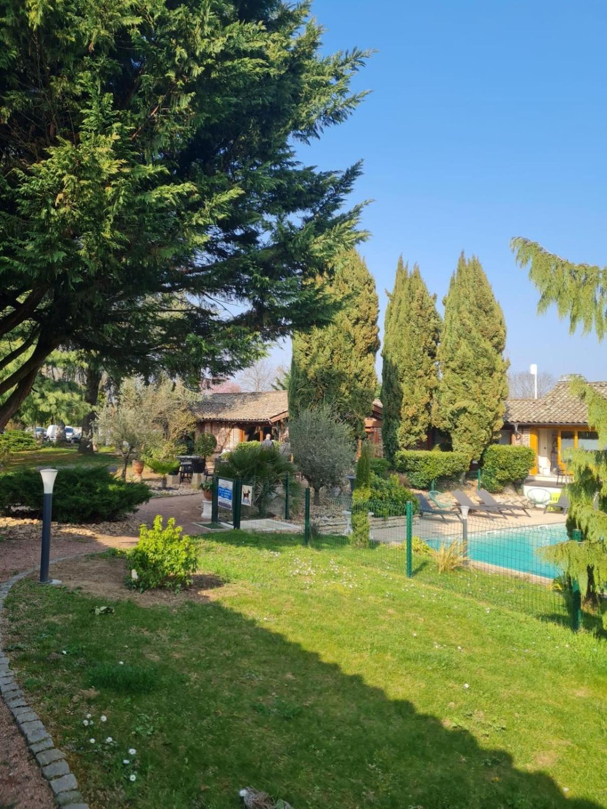 Village Hotel Tournus